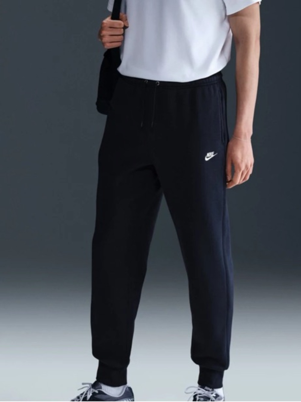 Nike Black Men's Athletic Jogger Sweatpants